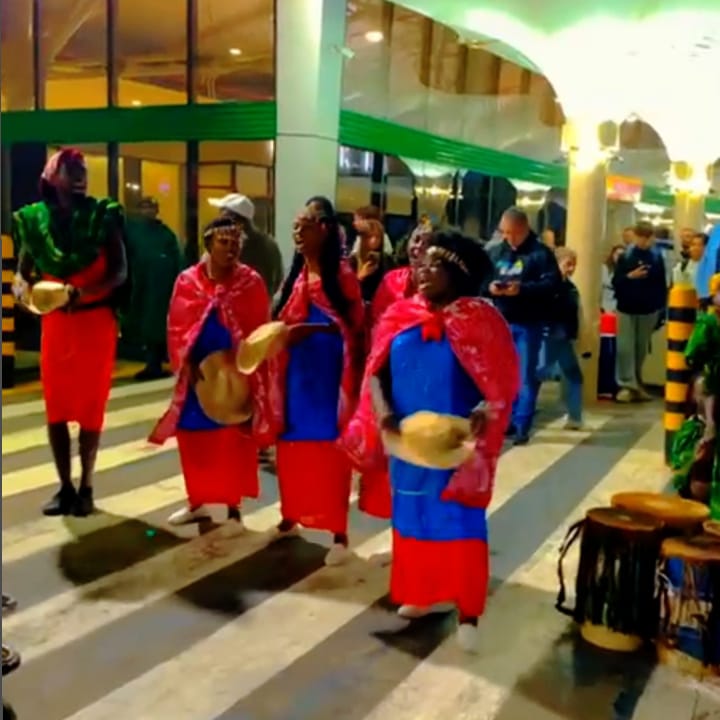 African dancers perfoming at the airport