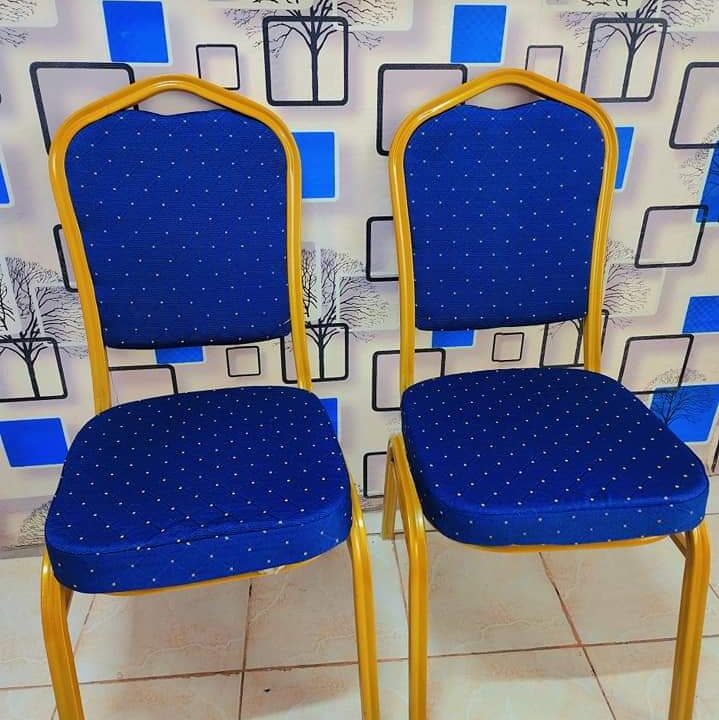 conference-banquet-chairs